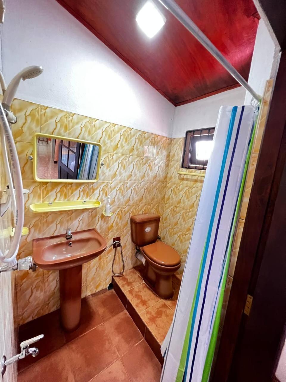Urban Galle Villa Экстерьер фото