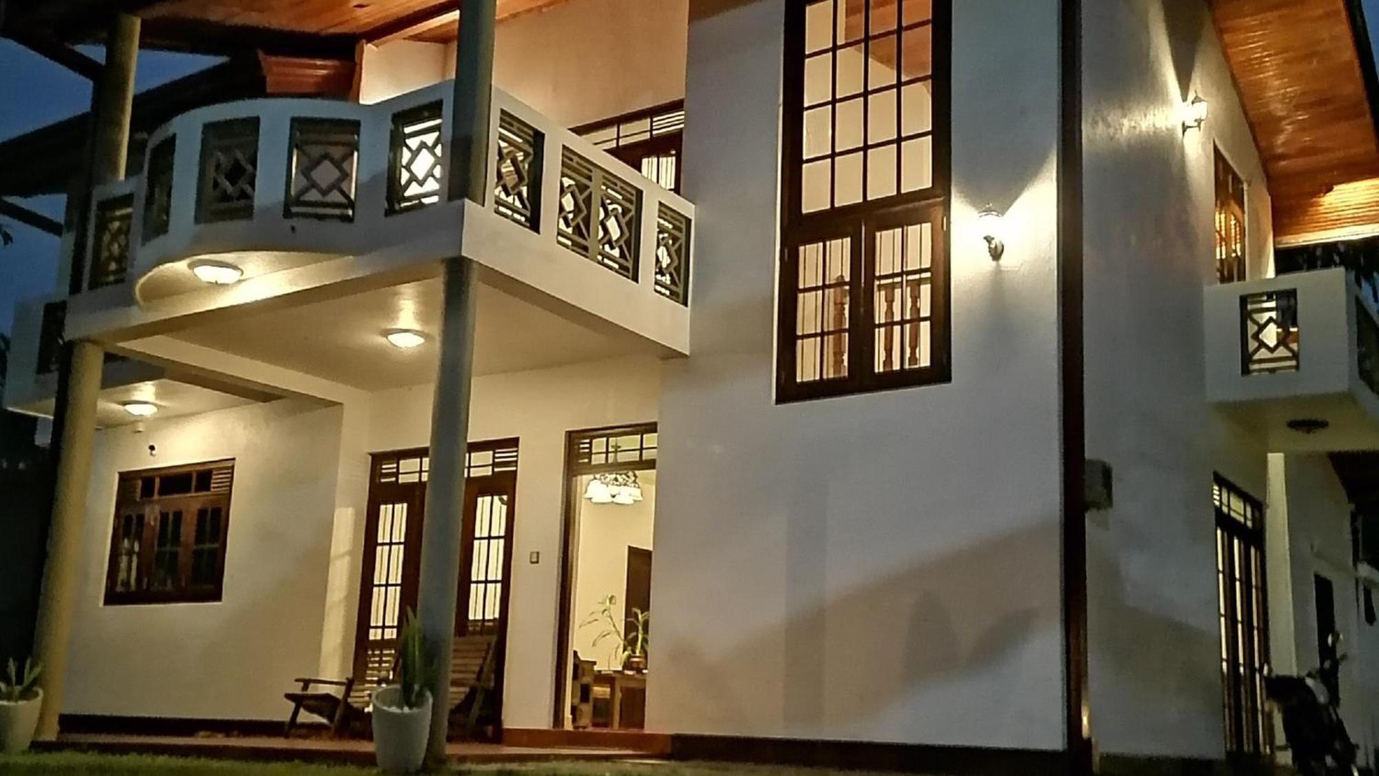 Urban Galle Villa Экстерьер фото